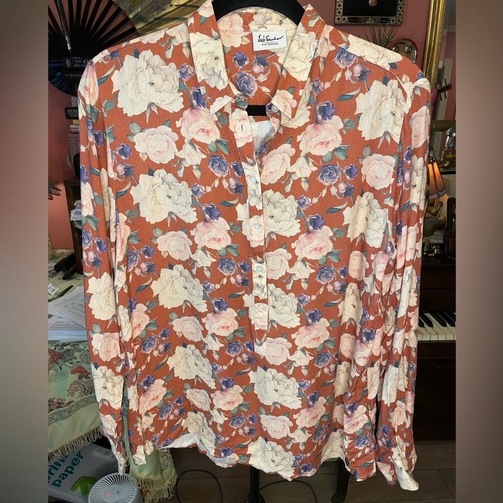 Luis Trenker burnt Orange floral 3/4 button down blouse XS Retail around $200
